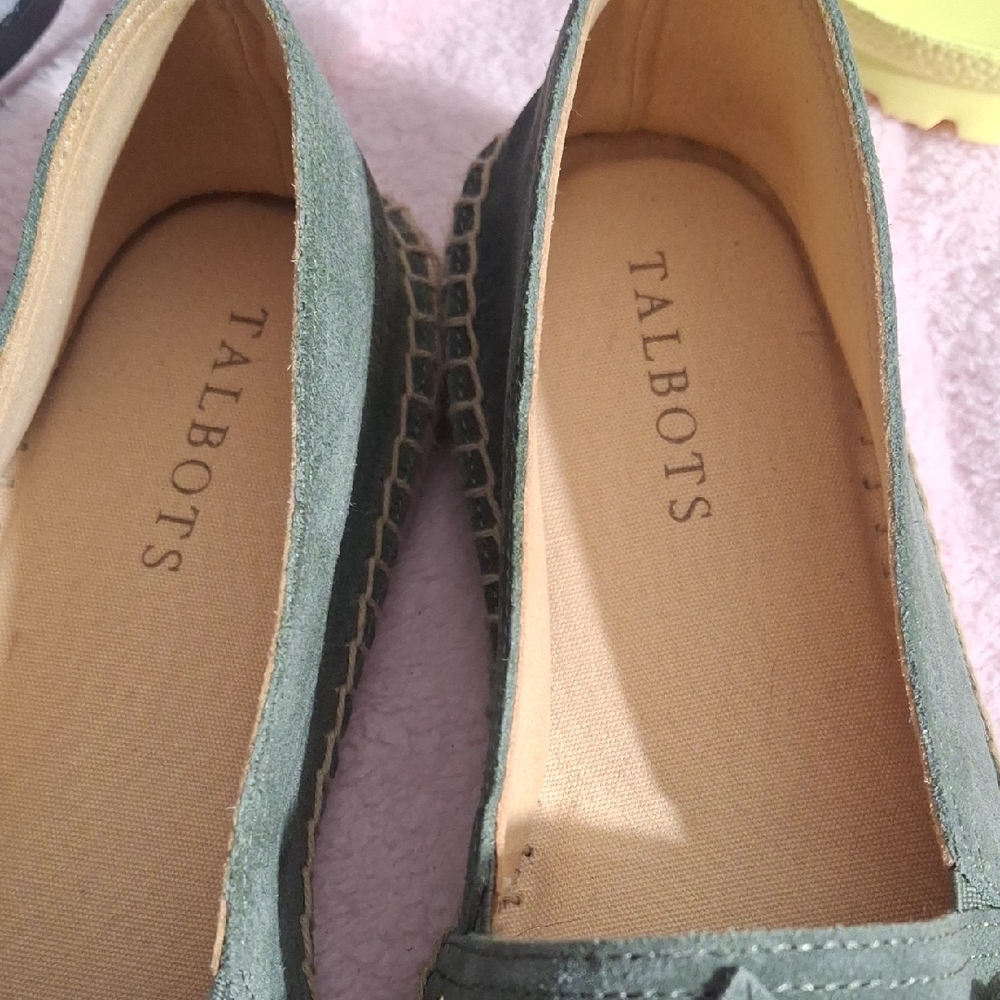 Talbots Green Floral Suede Loafers - Picture 2 of 7